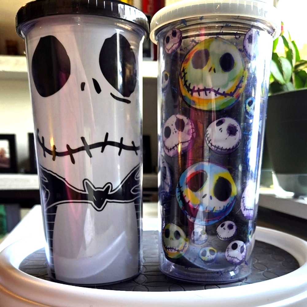 Jack Skellington Travel Tumblers with Lid and Stainless Steel Straws - Picture 6 of 8